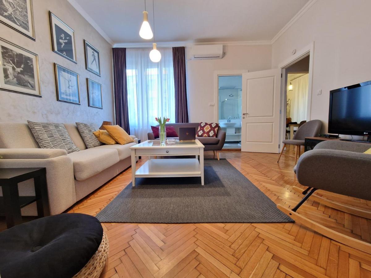 Urban Downtown Apartment Belgrad Exteriör bild